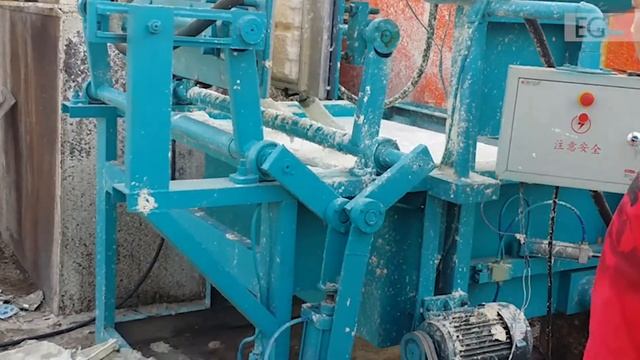 Станок для производства ячейки для яиц F1000 смотреть онлайн