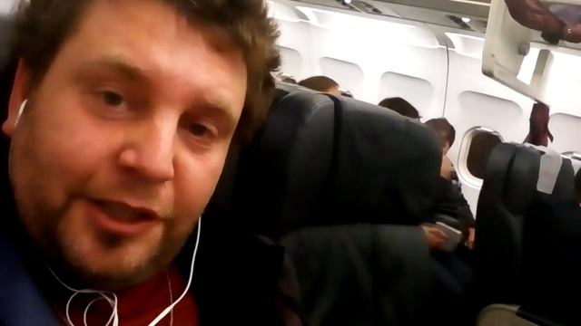 Давно нажал кнопку в бизнес классе , никто не подходит. смотреть онлайн