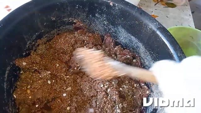 Едят целый день. смотреть онлайн