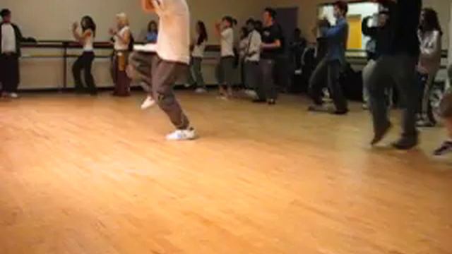 Boogiezone Class Feng and Louis смотреть онлайн