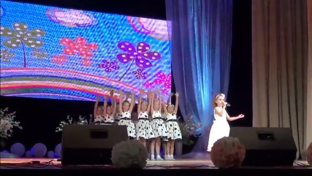 "Капельки" Людмила Выговская 5 лет, март2015 смотреть онлайн