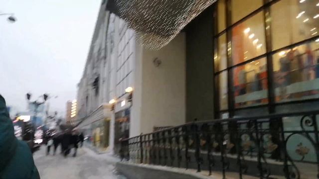 Зимние Новогодние улицы Екатеринбурга. Январь 2022 год. смотреть онлайн