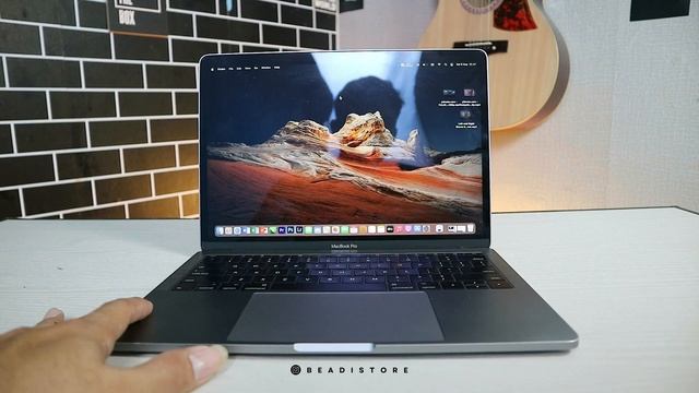 MACBOOK PRO 2017 Ram 16gb Cuma 6 Jutaan смотреть онлайн