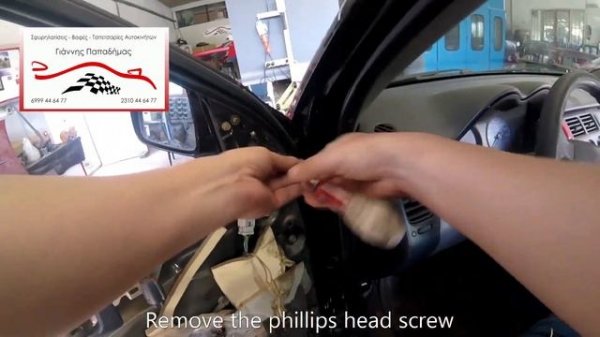 Honda HR-V How to Replace a Car Door Mirror