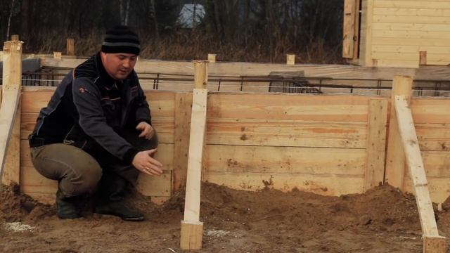 ⚫ ЛЕНТОЧНЫЙ ФУНДАМЕНТ своими руками. ♦СТРОЙКА & РЕМОНТ♦ смотреть онлайн