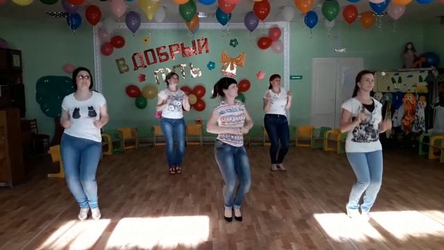 Зажигательный танец родителей в детском саду п Тим Курская обл смотреть онлайн
