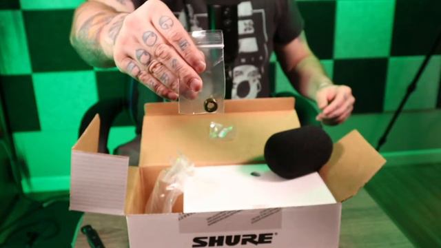 ASMR: NEW MICS UNBOXING (SHURE SM7B) смотреть онлайн