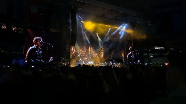 Green Day “Wake Me Up When September Ends” LIVE Hella Mega Tour 8/4/21 смотреть онлайн