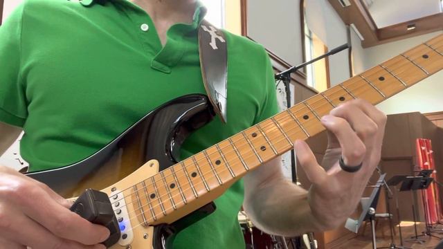 Electric Guitar Doxology (using an E-Bow) смотреть онлайн