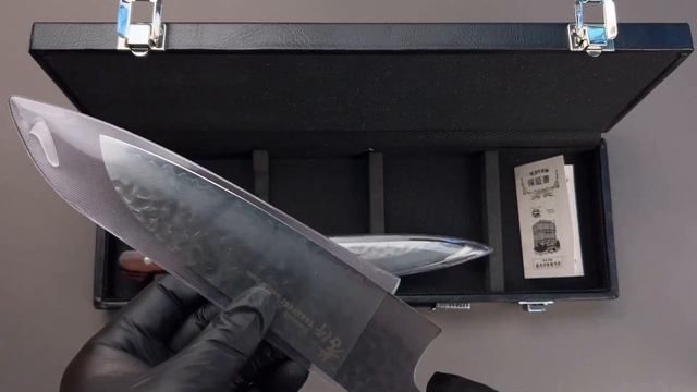 Sakai Takayuki Подарочный набор из 2 японских кухонных ножей Сантоку и Петти [18008] смотреть онлайн