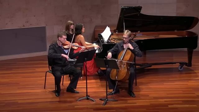 BELLA Piano Trio | Astor Piazzolla OBLIVION смотреть онлайн
