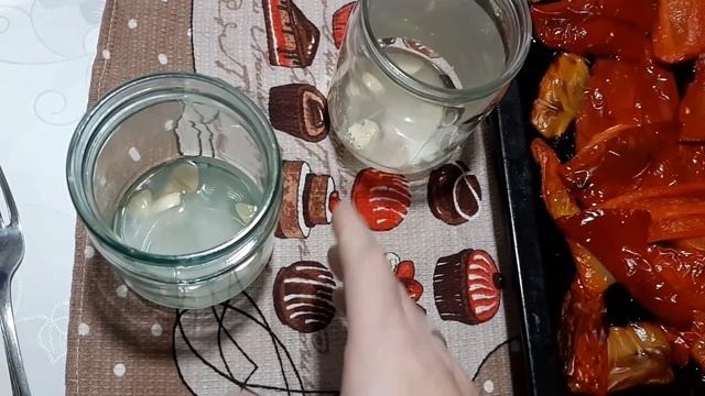 ПЕРЕЦ на ЗИМУ Сколько ни сделай все будет мало/Зажарка на зиму смотреть онлайн