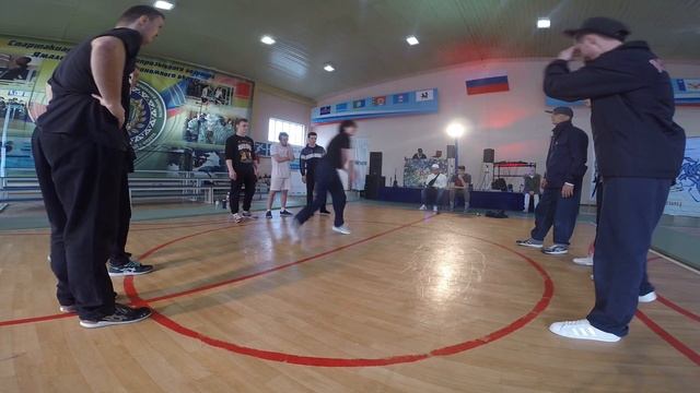 Bonkers vs CMAK vs FrezzleBeat смотреть онлайн