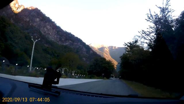 АБХАЗИЯ! СЕНТЯБРЬ 2020! ПУТЕШЕСТВИЕ К ОЗЕРУ РИЦА!