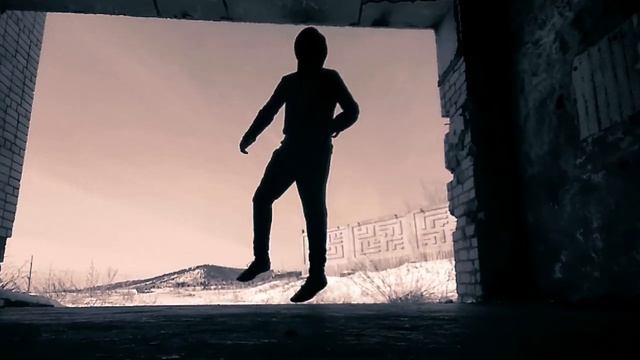 ✨Двигаться✨ смотреть онлайн