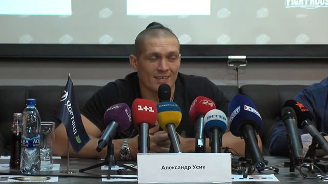 Александр Усик: «В Германии нас очень хорошо поддерживали» смотреть онлайн