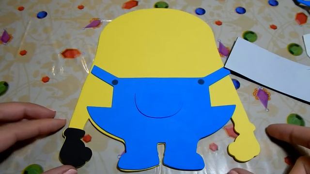 Аппликация Миньон в очках Minion art смотреть онлайн