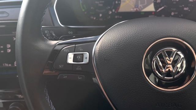 Volkswagen Passat Estate GTE Advance 1.4 TSI 218ps Harvard Blue Used | Wrexham Volkswagen смотреть онлайн