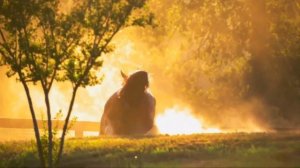 Ускакала в поле молодая лошадь