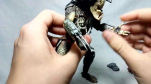 Обзор фигурки - Хищник охотник джунглей без маски (Neca)