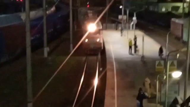 вечер 11 октября на станции Тучково смотреть онлайн
