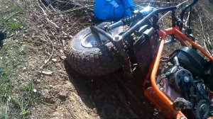 Скаут Сафари 3 Bigfoot. Спалил сцепление. Слетела цепь. Пробираемся в лес через буреломы и подъемы