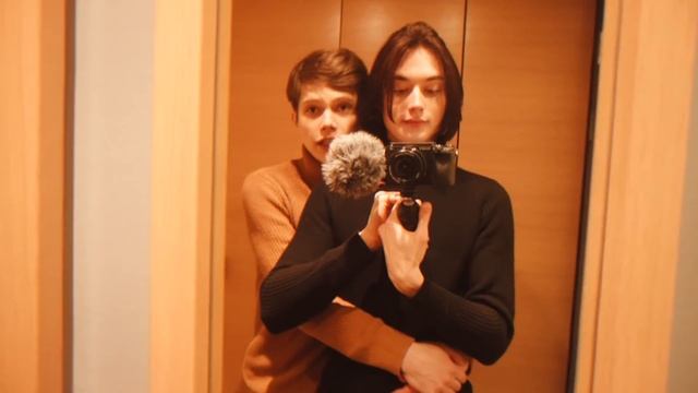 Boyfriend And Boyfriend In Hotel — Couple VLOG Part 1