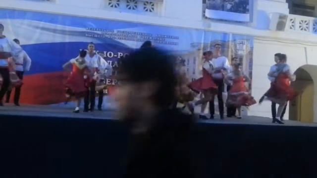 фестиваль дружбы народов. Россия. 1 место. Хореограф - Комарова А. смотреть онлайн