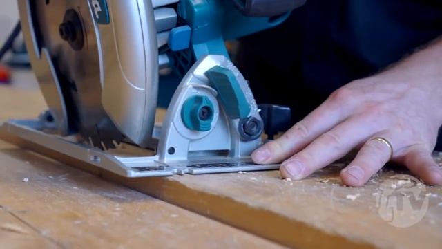 Makita 5008MG 8"/210mm Circular Saw from Toolstop смотреть онлайн