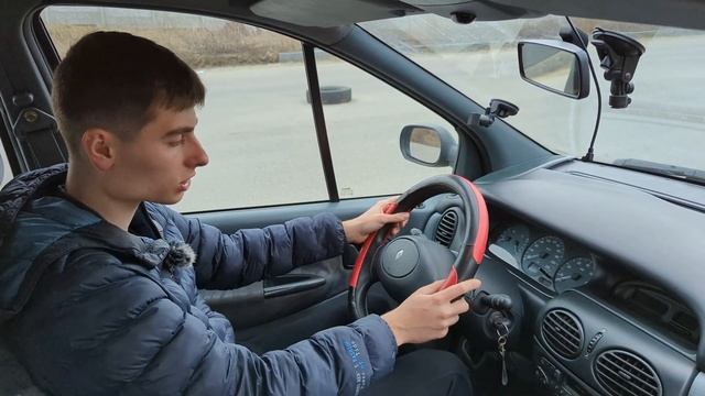 Как правильно сидеть за рулем автомобиля? Правильная посадка за рулем смотреть онлайн