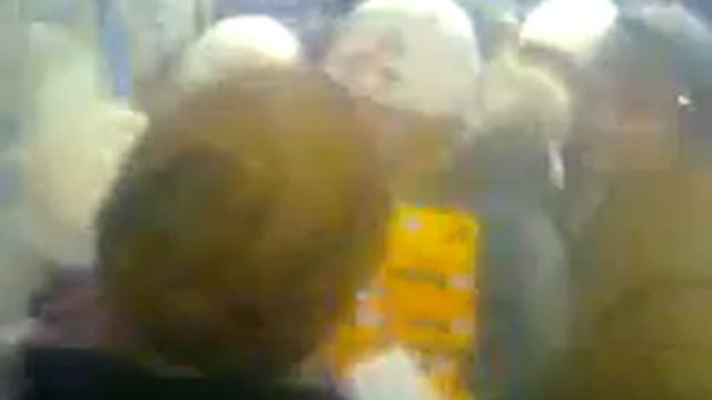 В Вольске издеваются над матерями смотреть онлайн