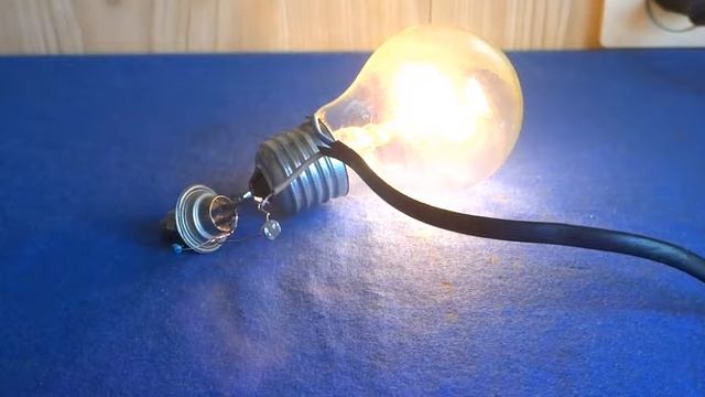 А что ТАК МОЖНО БЫЛО ? - сумеречное реле на одном Тиристоре !