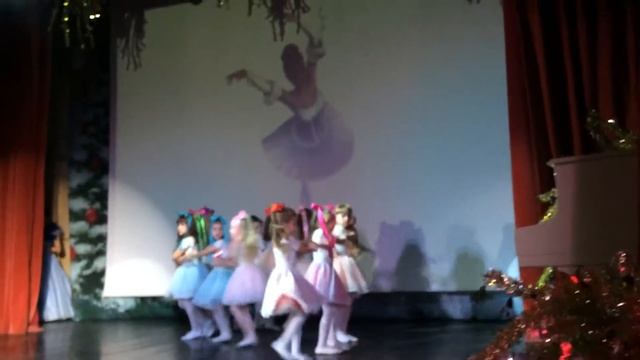Танец "куклы" смотреть онлайн