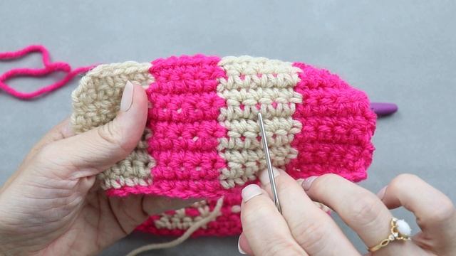 How to Hide Yarn in Tapestry Crochet смотреть онлайн