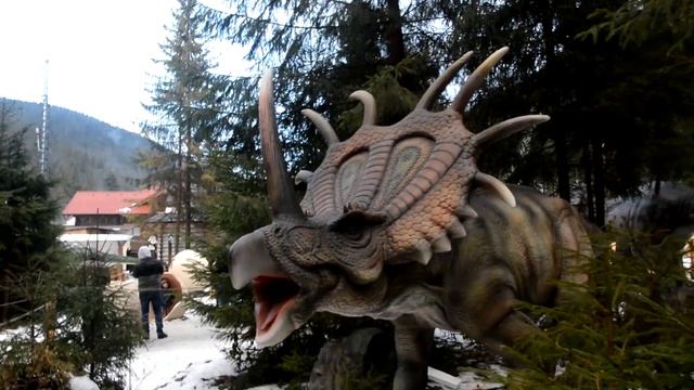 Парк динозаврів с. Поляниця (Буковель) смотреть онлайн