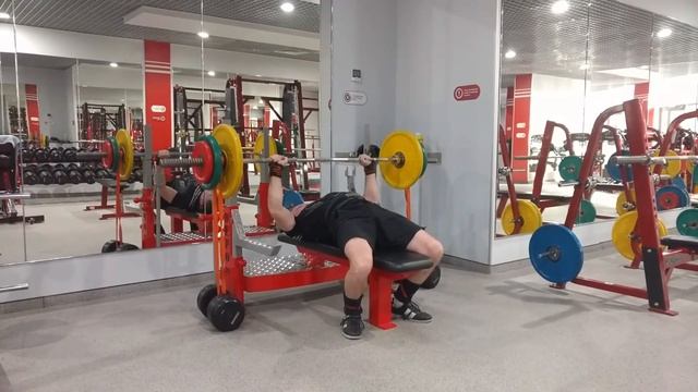 Жим с резиной средним хватом 80 на 4 смотреть онлайн