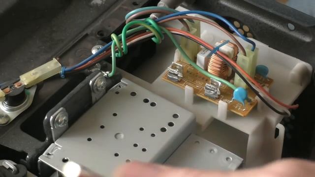 Как подобрать предохранители. Ремонт микроволновки своими руками.