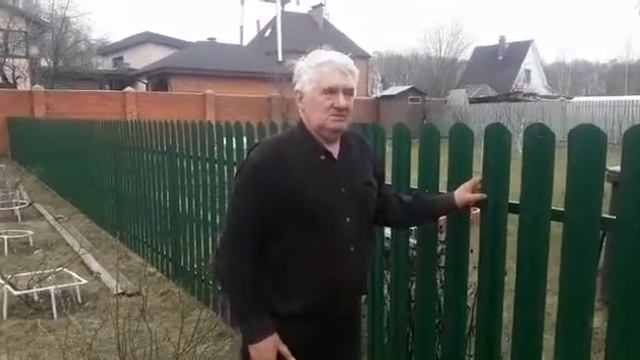 Видеоотзыв - установка забора из зеленого евроштакетника смотреть онлайн