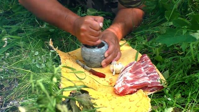 КАК ПРИГОТОВИТЬ СВИНЫЕ РЁБРЫШКИ - БЕЗ МАНГАЛА смотреть онлайн