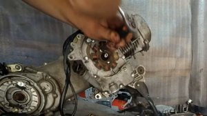 Как поменять генератор на скутере за 10минут