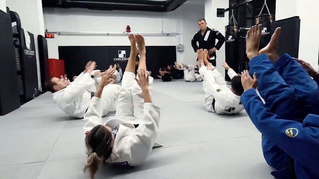 Jiu Jitsu + Strength : CHECKMAT