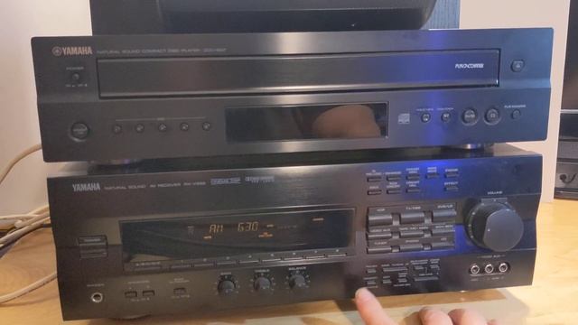 Yamaha AV Receiver RX-V592 смотреть онлайн
