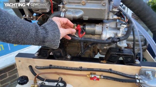 ДВИГАТЕЛЬ НЕ ЗАВОДИТСЯ: ЭЛЕКТРИКА | YachtingMonthly's How To (озвучка) #2 смотреть онлайн