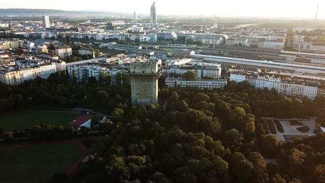 Flakturm in Wien,Augarten 4K DJI Mavic Pro Drohne смотреть онлайн