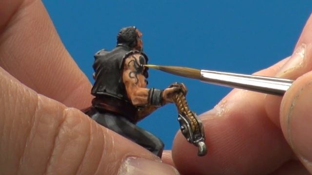 3 Colours Up: How To Freehand Miniature Tattoos смотреть онлайн