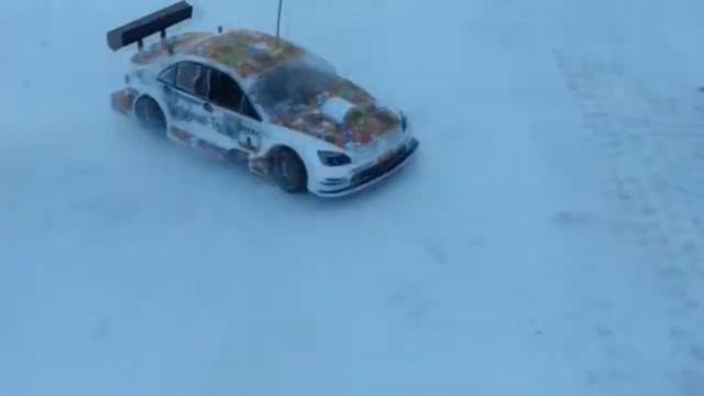 RC Car Mercedes DTM 2009 Winter смотреть онлайн