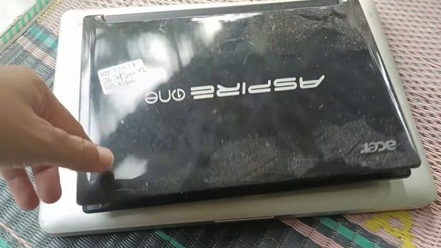 ACER ONE D255 NETBOOK JADUL