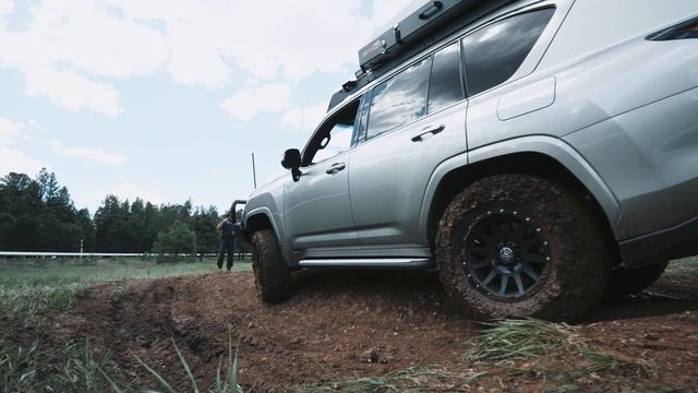 The Ultimate Overland Vehicle Tackles The @OverlandExpo West Training Course.