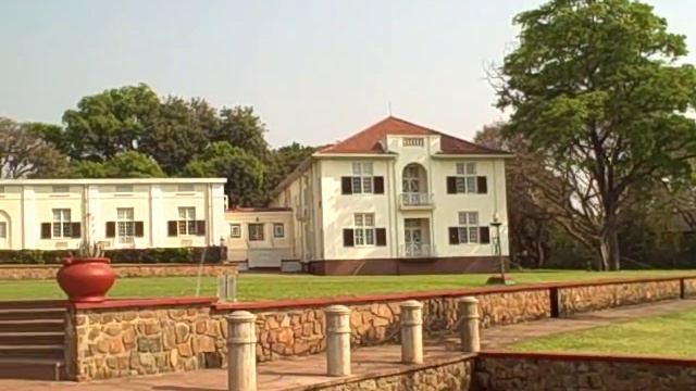 Victoria Falls Hotel