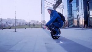 INMOTION V8F